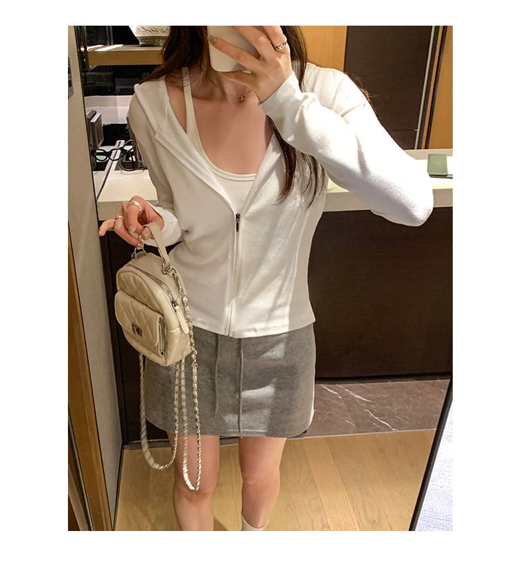 Zip-Up Cropped Hoodie in Solid Color