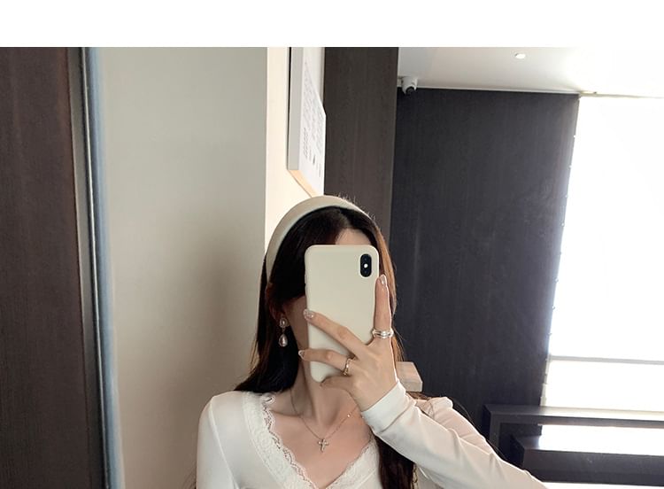 Slim-Fit Crop Tee with Lace Trim, V-Neck, and Long Sleeves