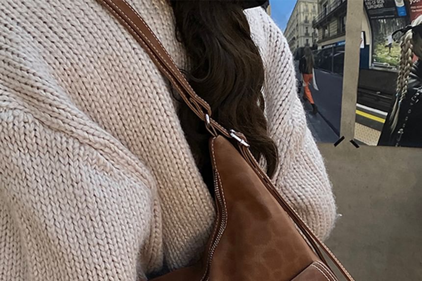 Faux Leather Leopard Print Shoulder Bag