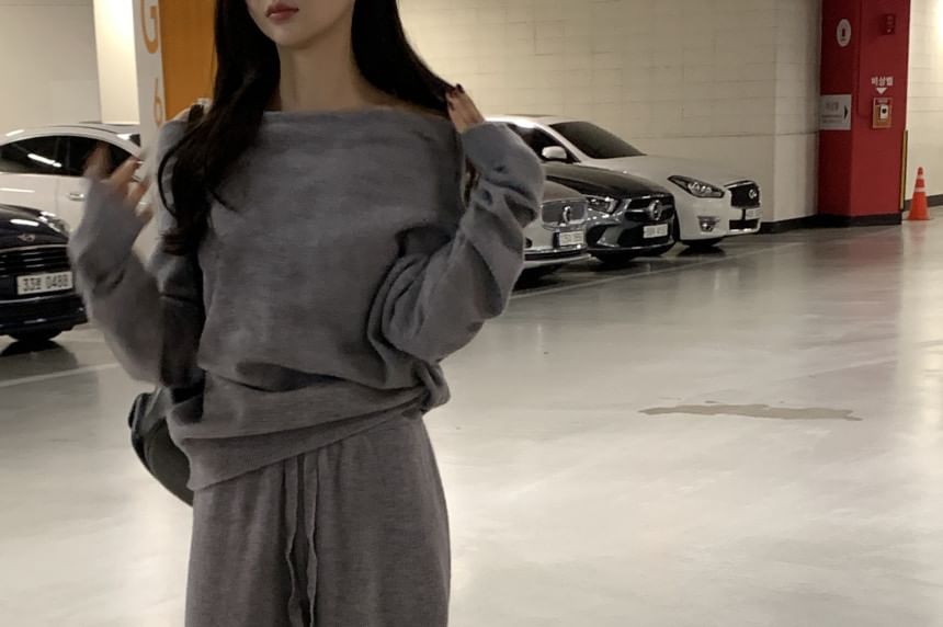 Two-Piece Outfit: Plain Knit Boatneck Top and Wide-Leg Trousers