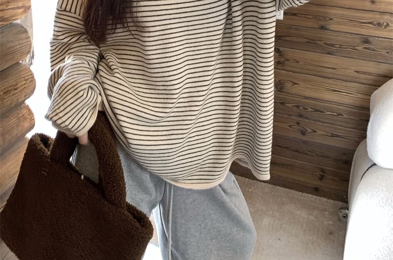 Striped Sweater with Crewneck