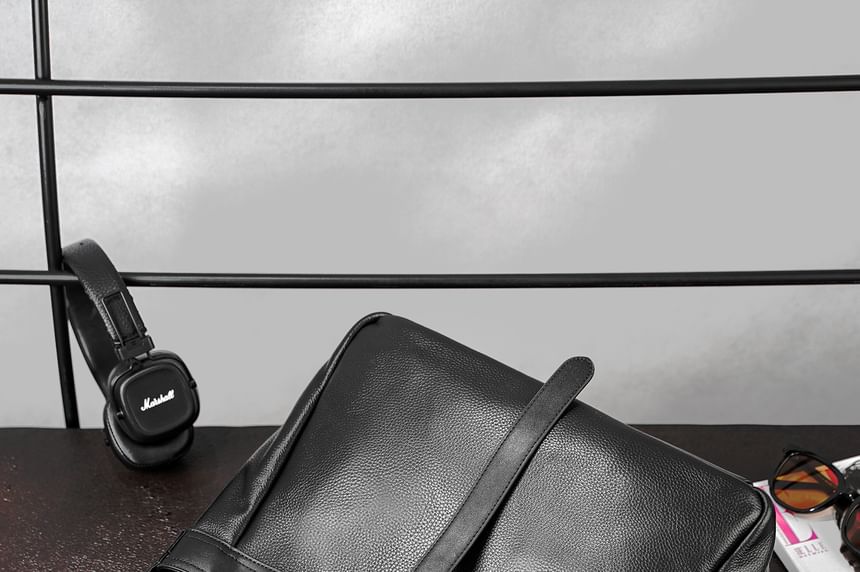 Plain Genuine Leather Crossbody Bag