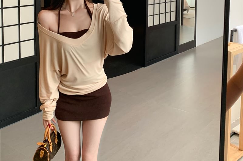 Long-Sleeve V-Neck T-Shirt & Halter Camisole & High Waist Mini Pencil Skirt Set