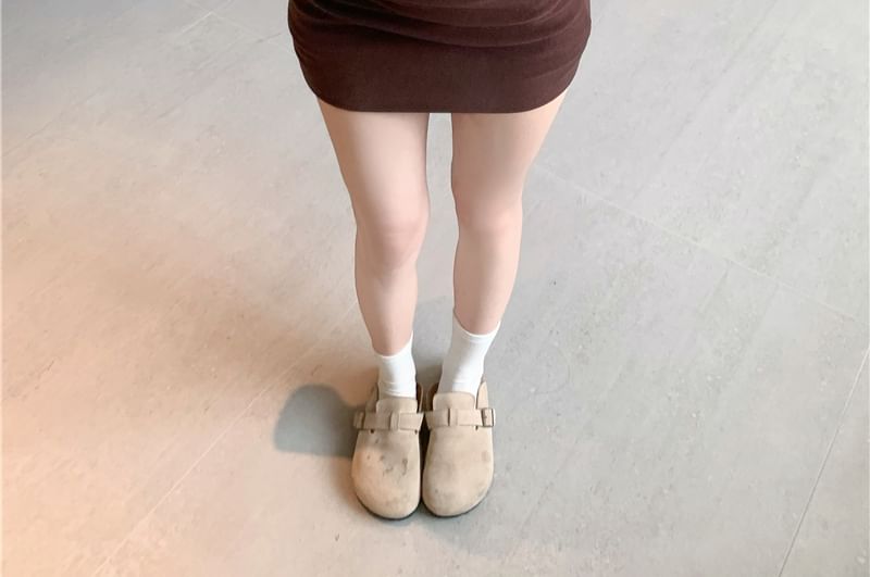 Long-Sleeve V-Neck T-Shirt & Halter Camisole & High Waist Mini Pencil Skirt Set