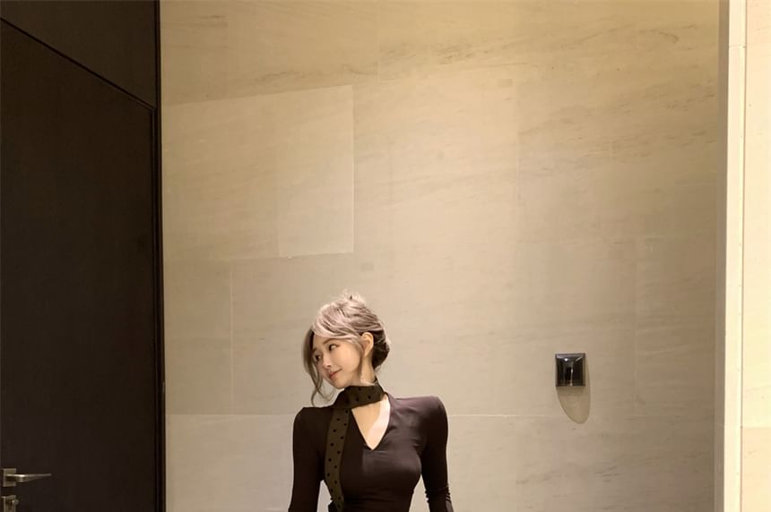 Long-Sleeve V-Neck Top & High Rise Dotted Maxi A-Line Skirt