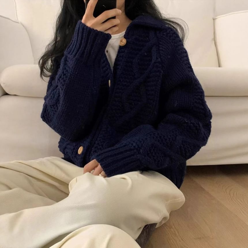 Peter Pan Collar Button-Up Plain Chunky Knit Cardigan