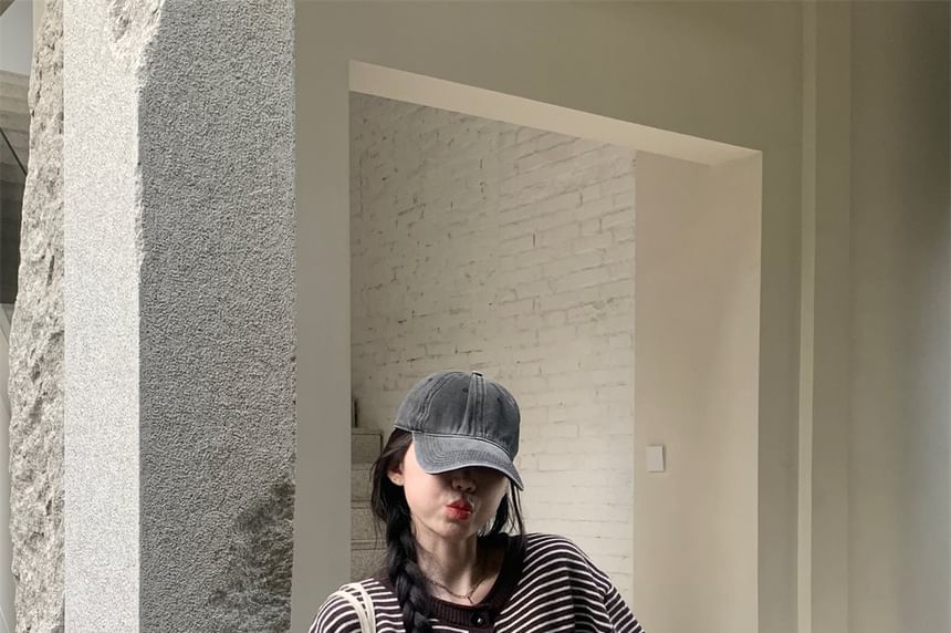 Round Neck Striped Cardigan