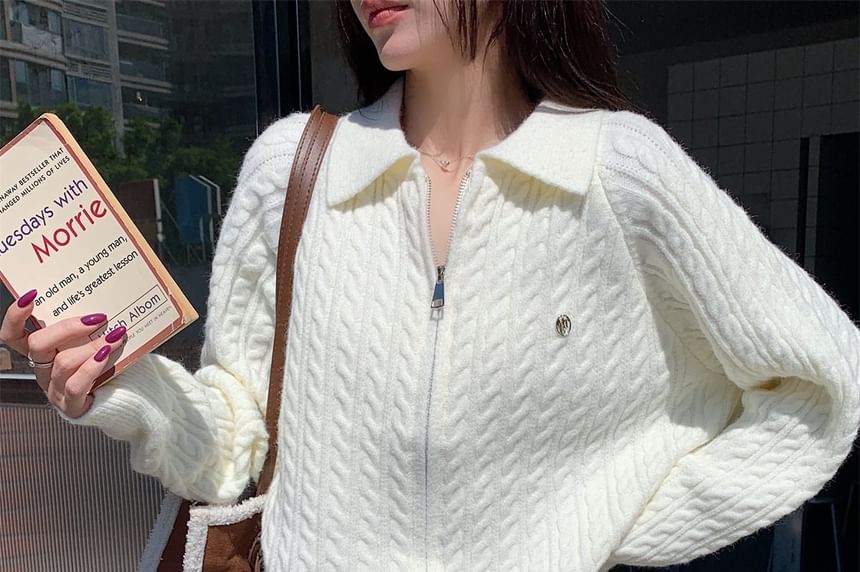 Collared Plain Cable Knit Zip Cardigan