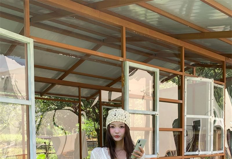 Long-Sleeve V-Neck Plain Lace Trim Button Knit Top / High Waist Asymmetrical Midi A-Line Skirt
