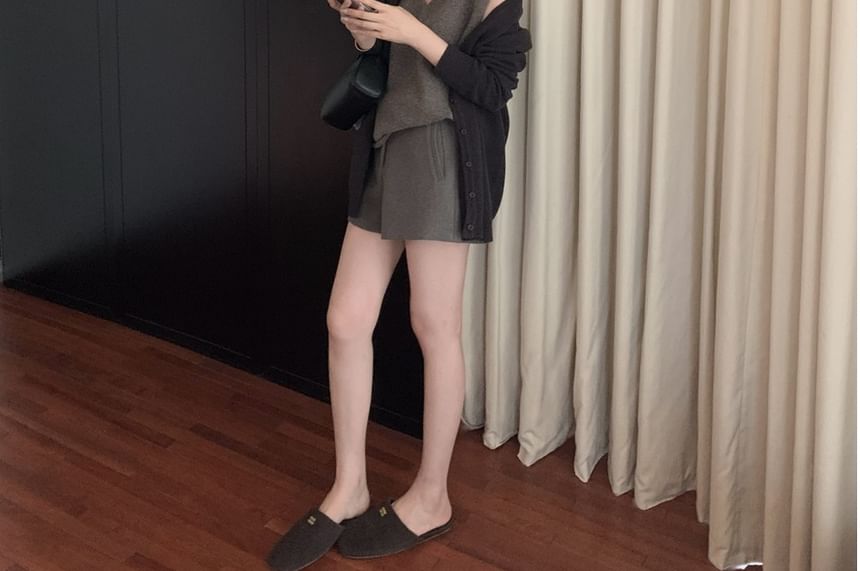 V-Neck Button-Up Plain Cardigan / Tank Top
