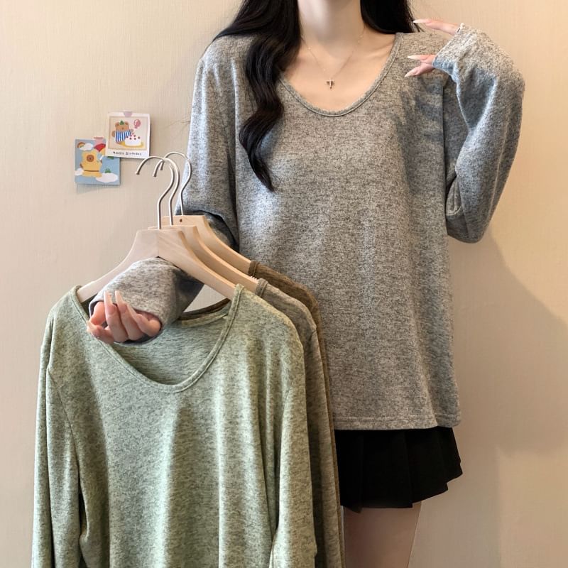 Scoop Neck Tee with Long Sleeves