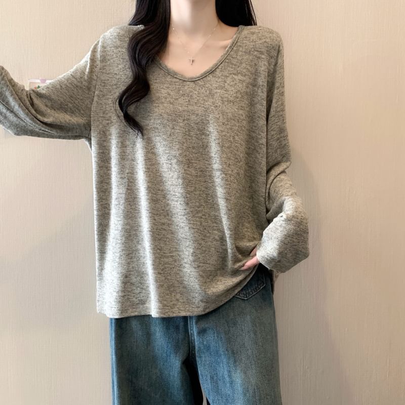 Scoop Neck Tee with Long Sleeves