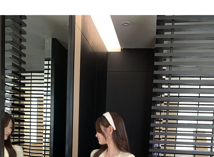V-Neck Plain Sash Ribbed Cardigan