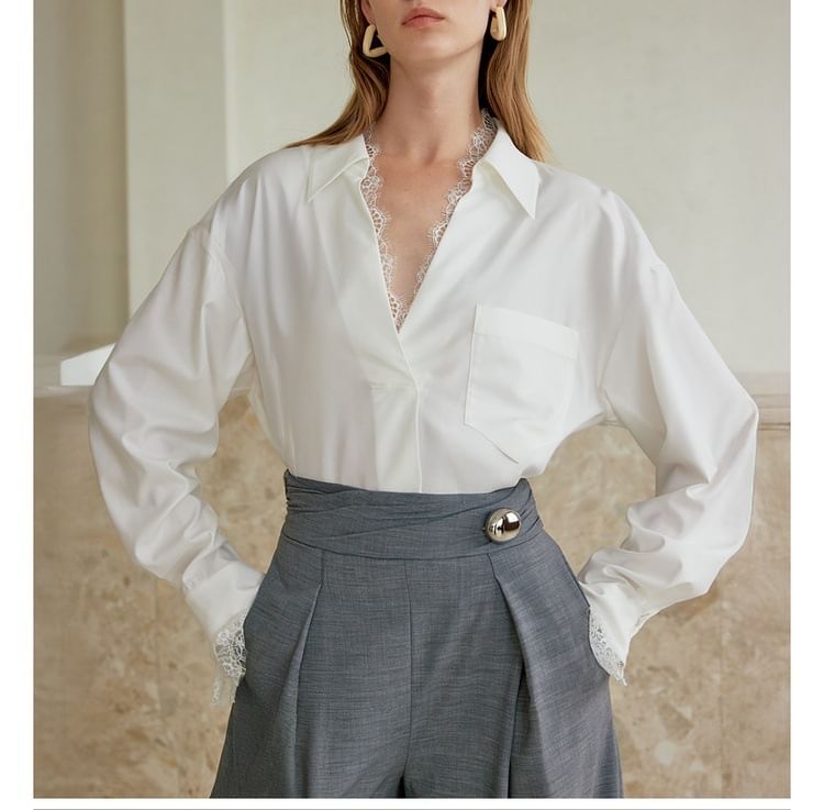 Lace Trim V-Neck Shirt with Long Sleeves