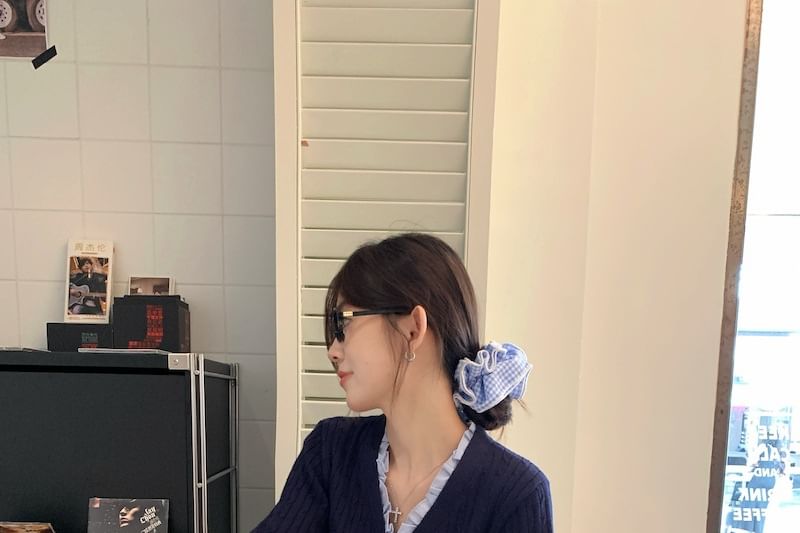 Long-Sleeve V-Neck Plain Ruffle Trim Cardigan / High Waist Mini Pleated Skirt
