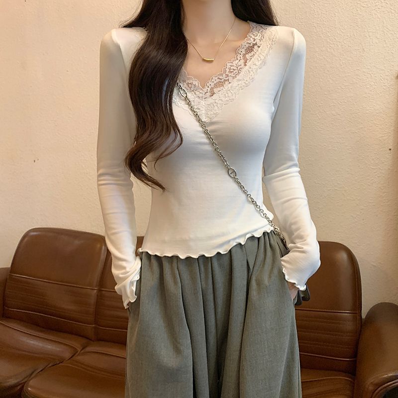 Slim-Fit Cropped Tee with V-Neckline, Lace Inserts & Lettuce Hem, Long Sleeves