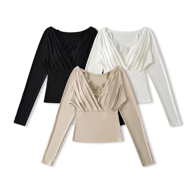 Set: Slim Fit Ruched Top + Lace Panel Padded Crop Camisole