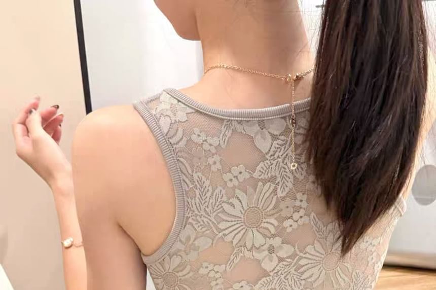 Scoop Neck Padded Lace Tank Top