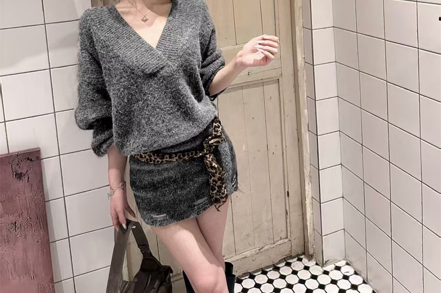 Oversized V-Neckline Plain Pullover Sweater