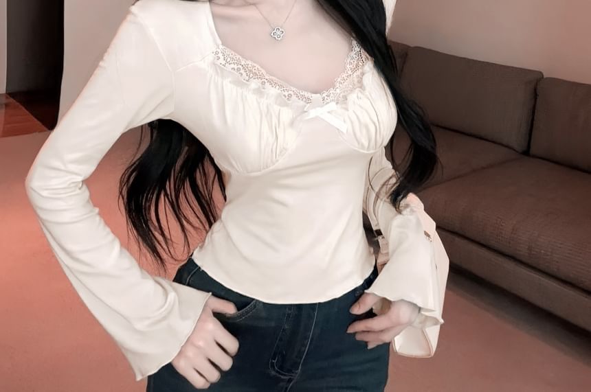 V-Neck Long Sleeve Lace Trim Crop Top