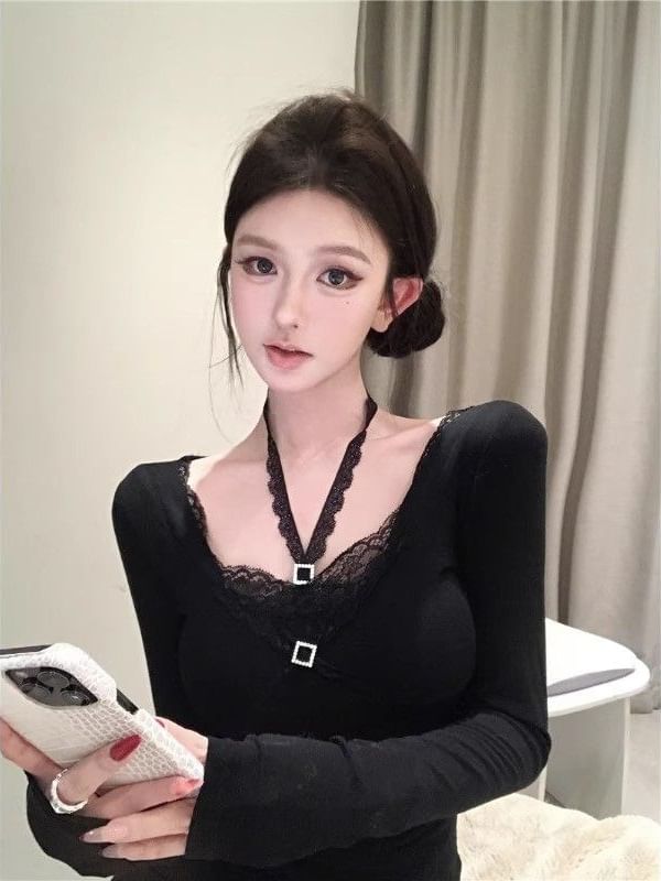 Halter Neck Lace Trim Long-Sleeve Blouse
