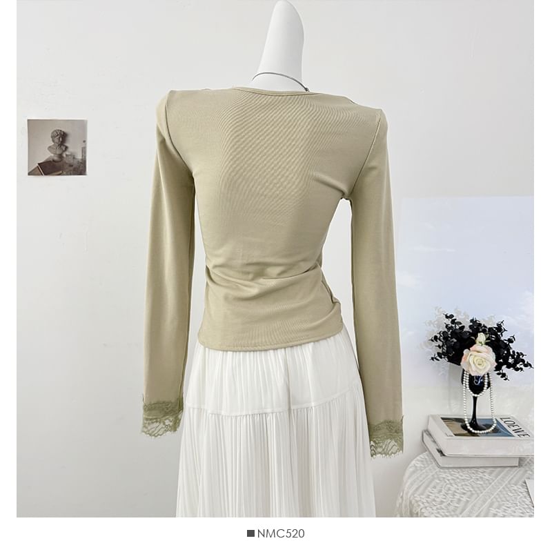 V-Neck Long Sleeve Lace Trim Fitted Tee