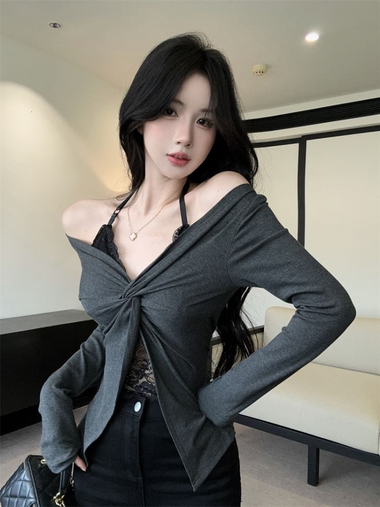 Cold Shoulder Long Sleeve Mock Two-Piece Slit Lace Top