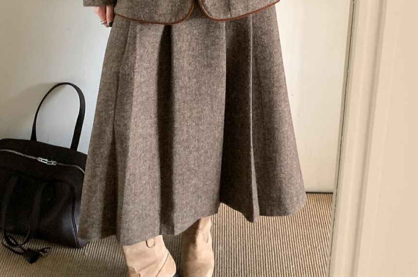 Button-Up Plain Blazer / High Rise Maxi A-Line Skirt