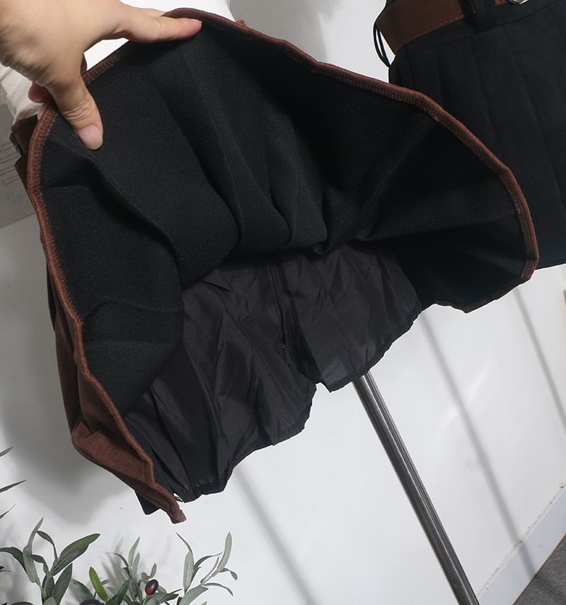 Pleated Mini A-Line Skirt with Faux Suede Belt
