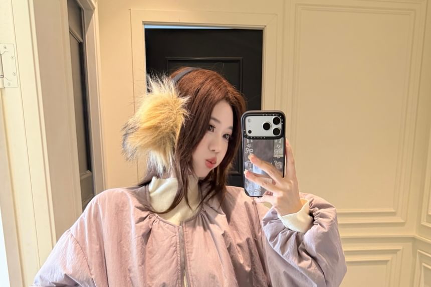Round Neck Padded Zip Jacket / Mock Neck T-Shirt / Bubble Hem Mini Skirt