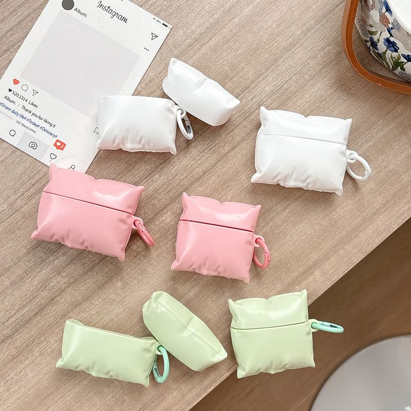 Plain Pillow Apple AirPods / Pro Earphone Case Skin / Pom Pom Charm / Set