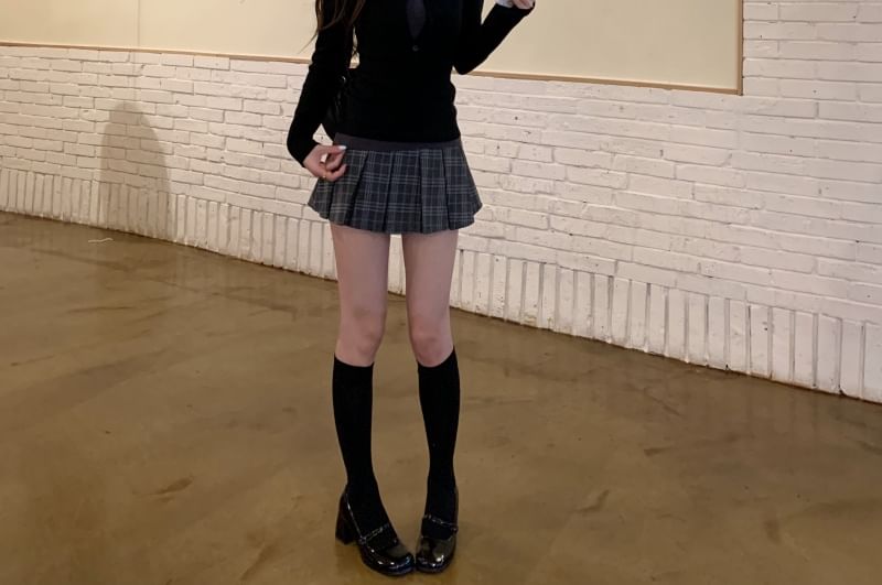 Two-Tone Collared Cardigan & Plaid Pleated Skirt Set