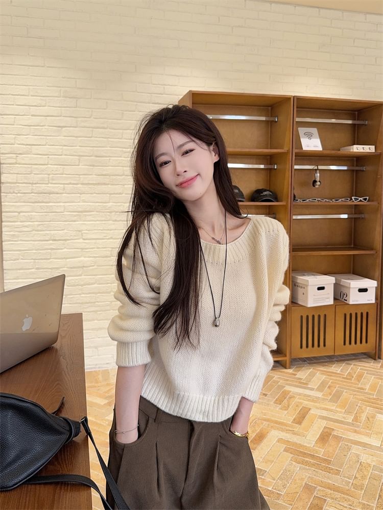 Set: Crew Neck Long-Sleeve Sweater & High-Waist Mini Skirt