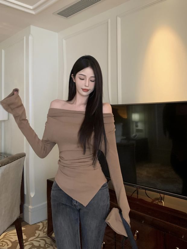 Asymmetric Off-Shoulder Fitted Jersey Top