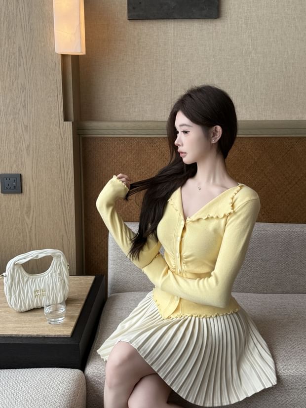 Ribbed Knit Long Sleeve Button Collar Top
