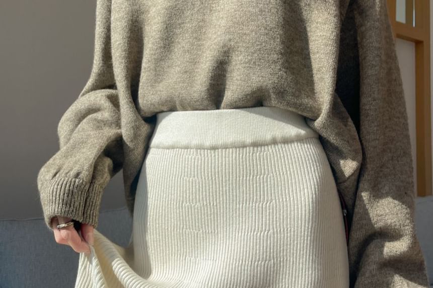 High-Waist A-Line Knit Midi Skirt