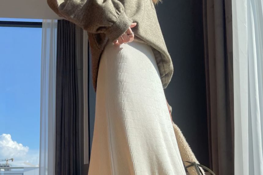 High-Waist A-Line Knit Midi Skirt