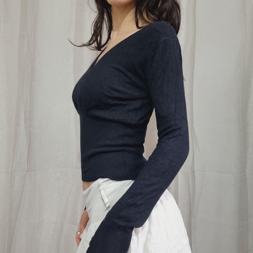 Ruched V-Neck Slim Fit Crop Shirt