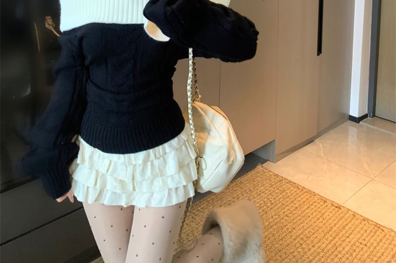 Color-Block Cable Knit Slim Sweater