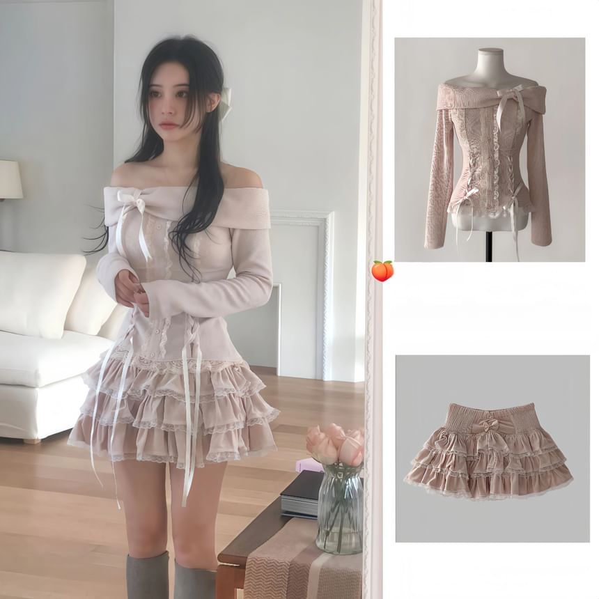Set: Off-Shoulder Bow Ruffle Lace-Up Top + High Waist Mini Skirt