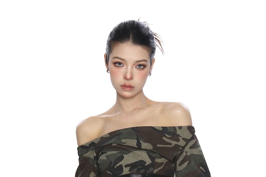 Camo Print Off-Shoulder Lace-Up Crop Top