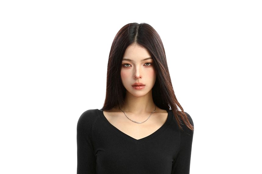 V-Neck Crop Long Sleeve Fitted Jersey Tee