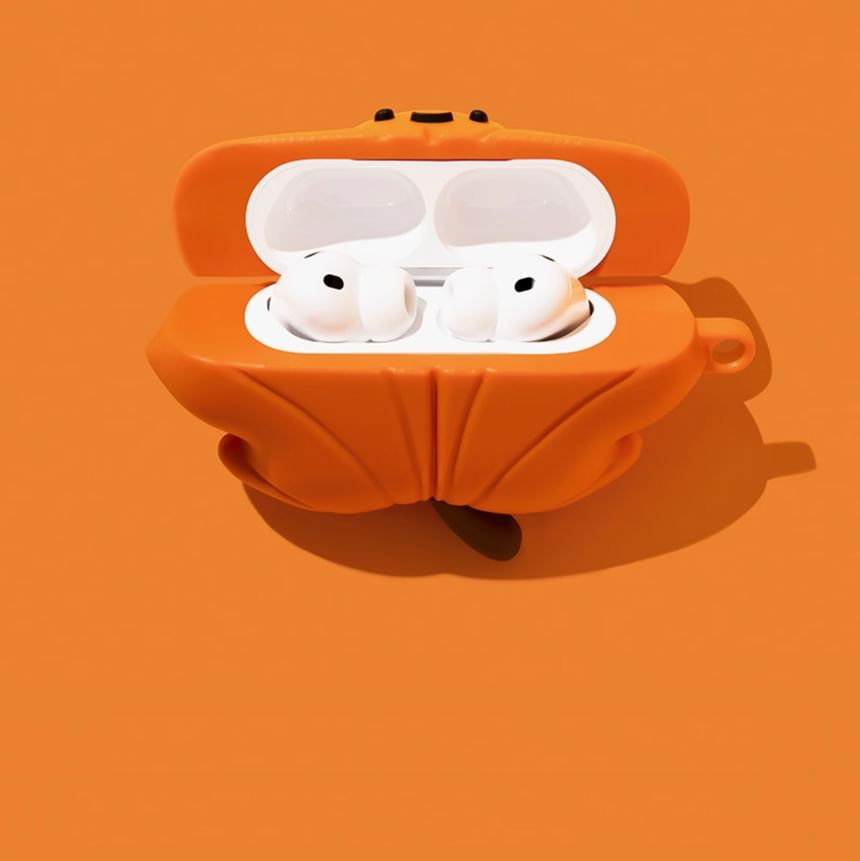 Maple Leaf Apple AirPods / Pro Earphone Case Skin