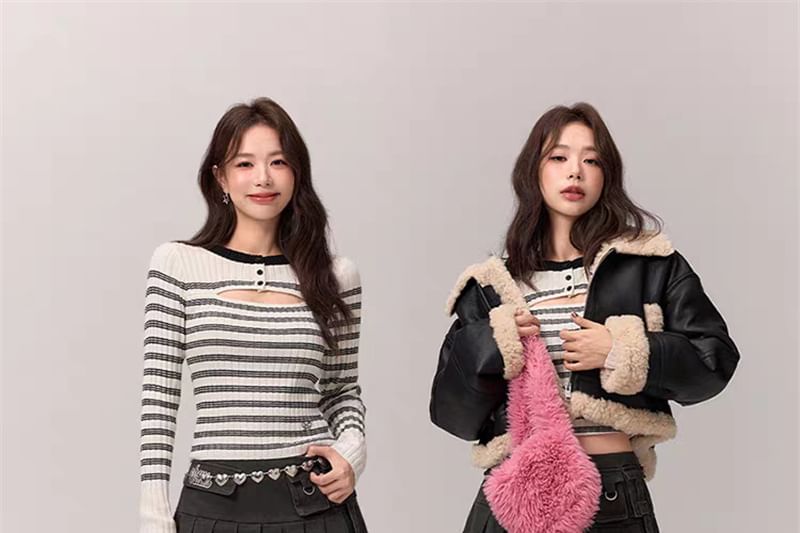 Striped Contrast Trim Cropped Knit Crew Neck Long Sleeve Top