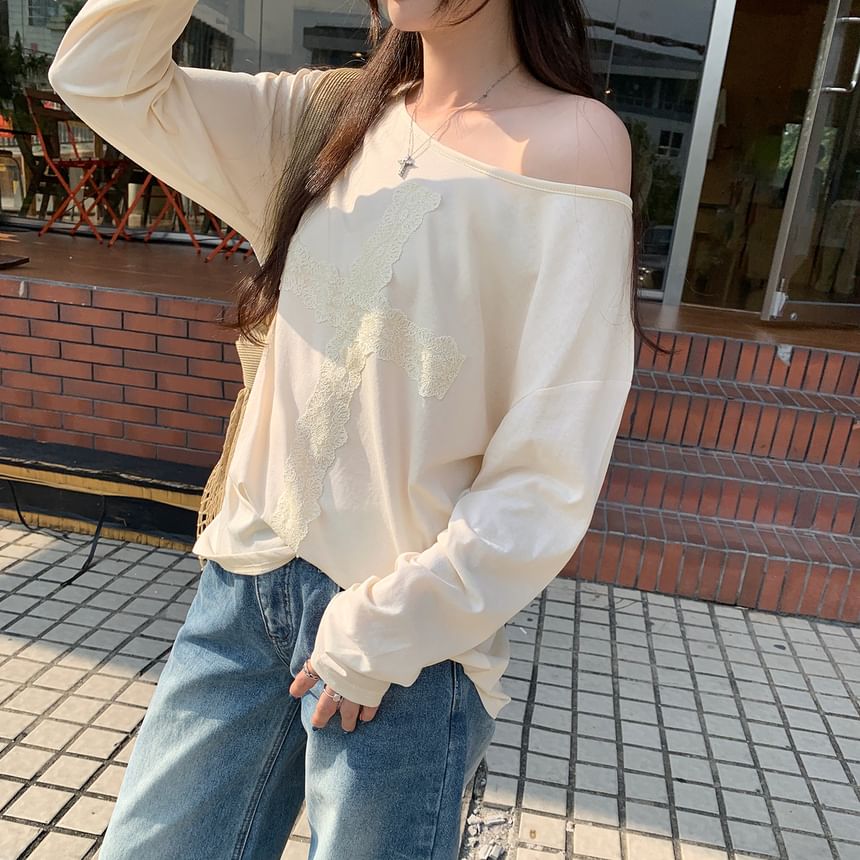 Off Shoulder Lace Panel T-Shirt Long Sleeve