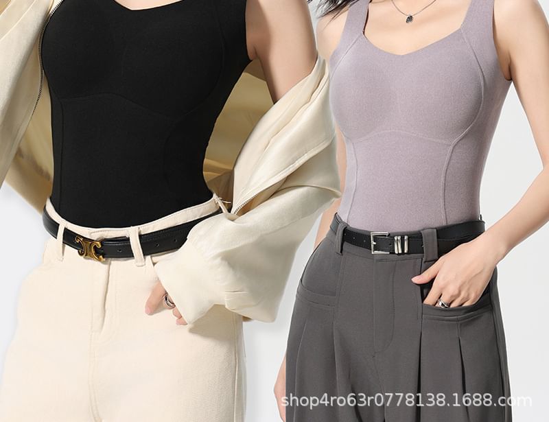 Solid Padded Sleeveless Fitted Tank