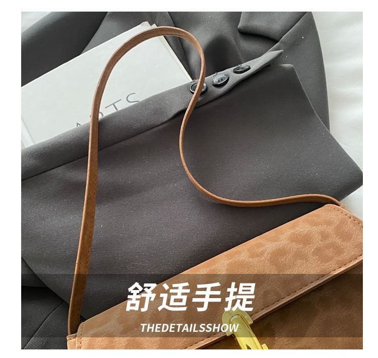 Leopard Print Faux Leather Flap Shoulder Bag