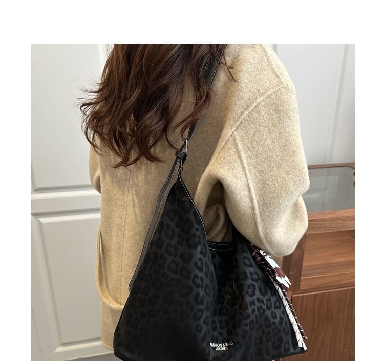 Leopard Print Tote Bag / Bag Charm / Set