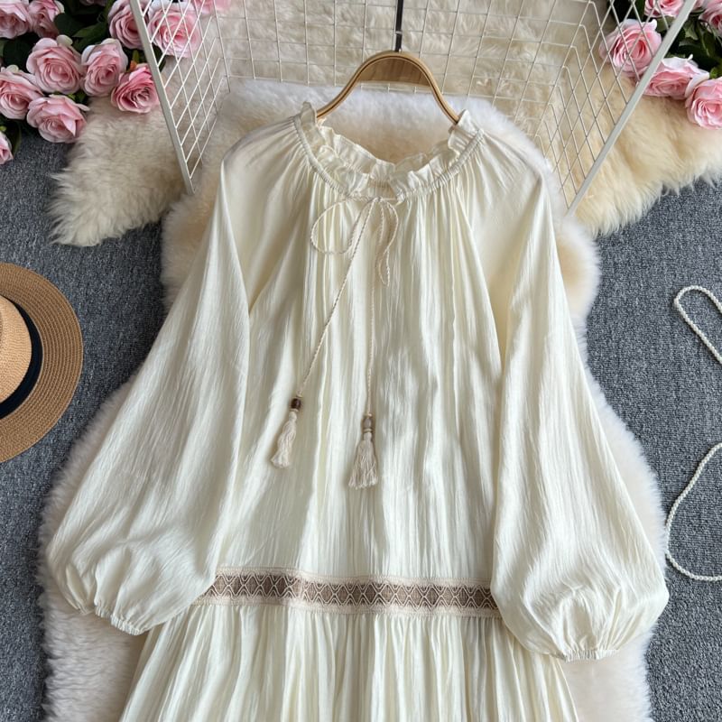 Long-Sleeve Round Neck Contrast Trim Maxi A-Line Dress