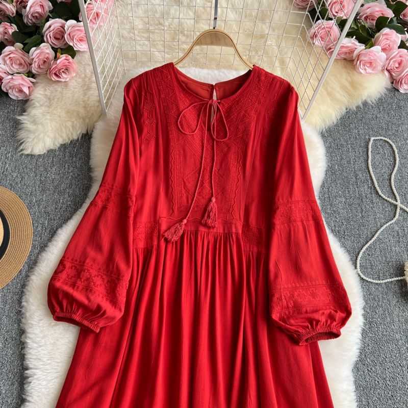 Long-Sleeve Round Neck Plain Maxi A-Line Dress